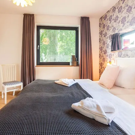 Strandhaus Wolkenlos * Sellin (Rugen)